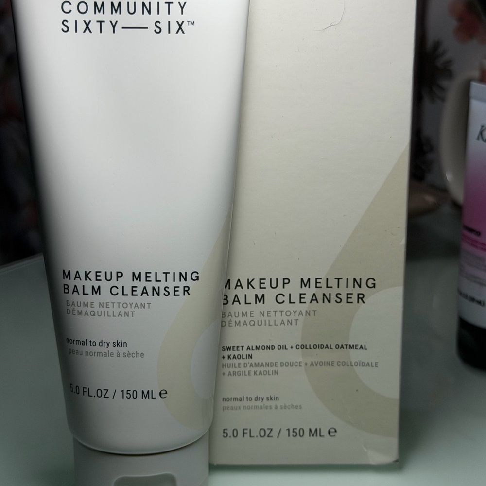 Community Sixty-Six Makeup Melting Balm Cleanser